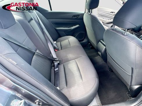 Used 2025 Nissan Altima 2.5 SV FWD image 34