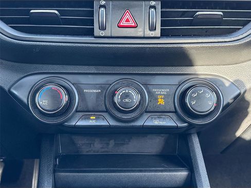 Used 2024 Kia Forte LXS image 17