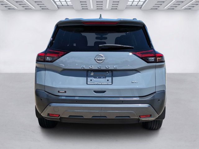 Used 2023 Nissan Rogue SL FWD image 5