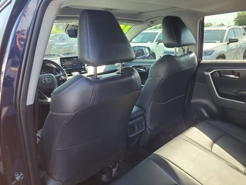 Used 2019 Toyota RAV4 XLE Premium w/ Cold Weather Package AWD/4WD image 14