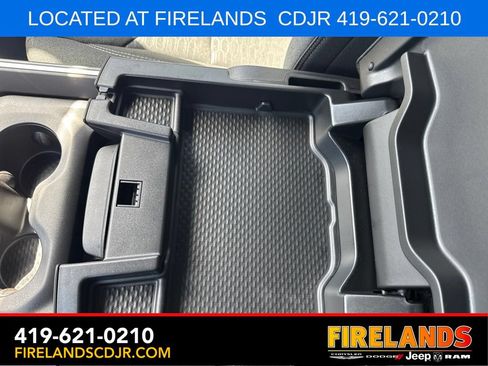 New 2026 RAM 1500 4x4 Crew Cab image 24