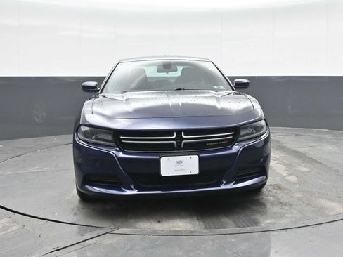 Used 2016 Dodge Charger SE image 6