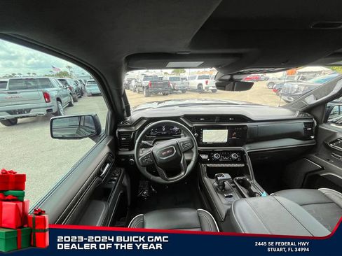 Certified 2024 GMC Sierra 1500 AT4X w/ AT4X AEV Edition image 27