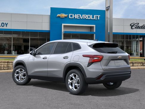 New 2026 Chevrolet Trax LS w/ LS Convenience Package image 28