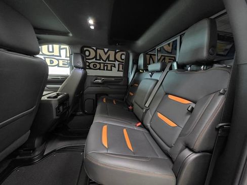 Used 2026 GMC Sierra 2500 AT4 AWD/4WD image 10