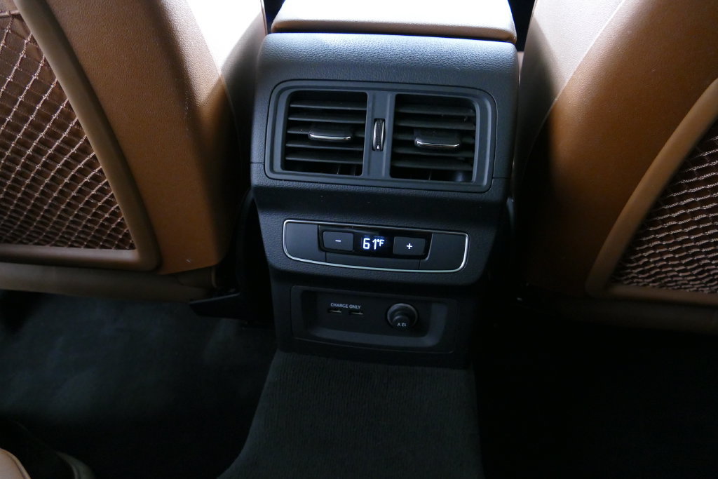 Used 2025 Audi Q5 2.0T Premium AWD/4WD image 28