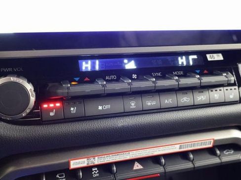 New 2025 Toyota Tundra Limited image 19