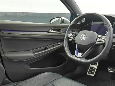 Used 2024 Volkswagen Golf R AWD/4WD image 17
