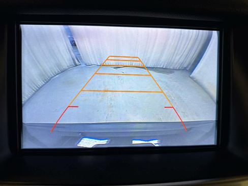 Used 2017 Chevrolet Tahoe LT image 16