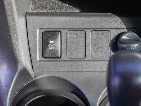 Used 2009 Toyota RAV4 4WD image 34