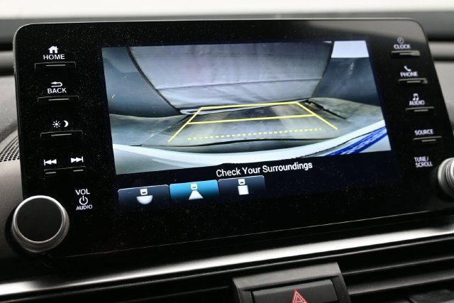 Used 2022 Honda Accord Sport image 18