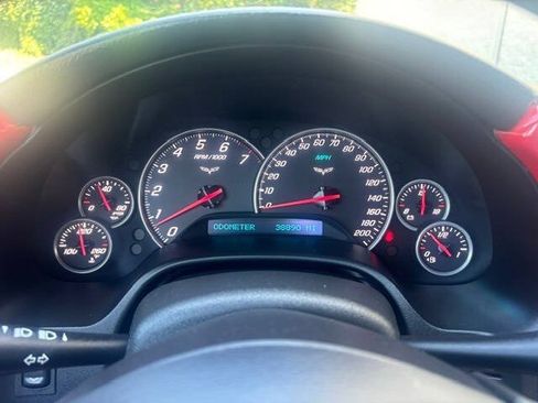 Used 2005 Chevrolet Corvette Convertible w/ Preferred Equipment Group RWD image 5