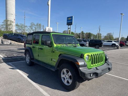 Used 2018 Jeep Wrangler Unlimited Sport S image 7