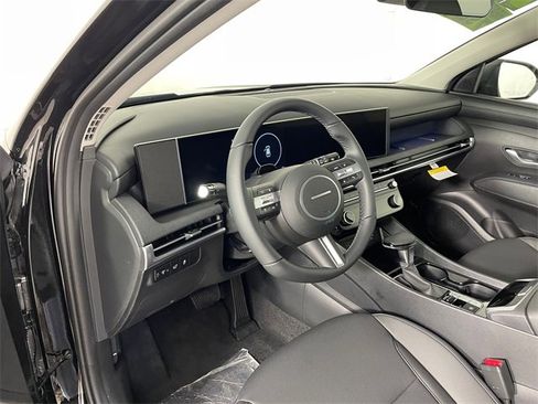 New 2026 Hyundai Tucson SEL image 3