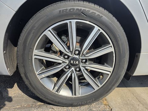 Used 2019 Kia Optima LX w/ LX Premium Package FWD image 22