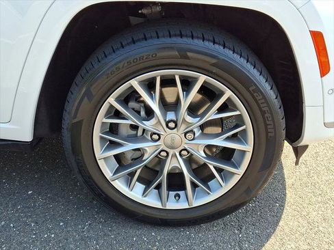 Certified 2023 Jeep Grand Cherokee L Summit w/ Advanced Protech Group IV image 9