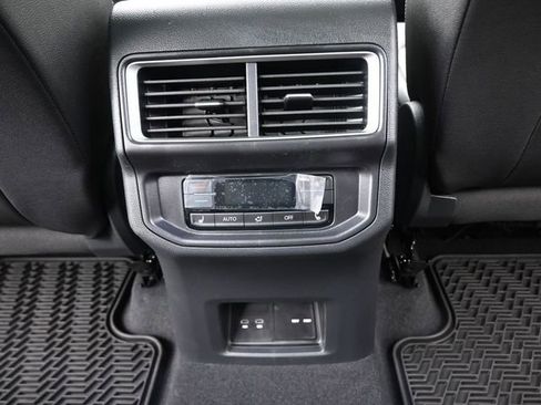 New 2026 Volkswagen Atlas SEL Premium R-Line image 24