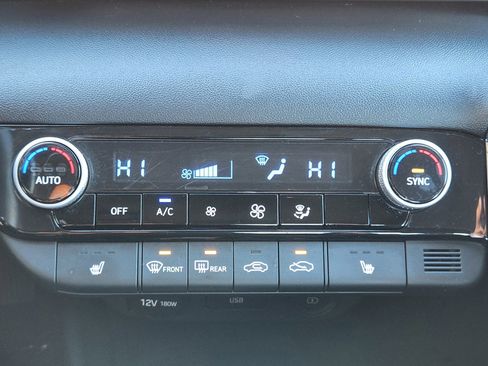 Certified 2022 Hyundai Elantra SEL w/ Convenience Package image 23