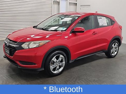 Used 2017 Honda HR-V LX image 5