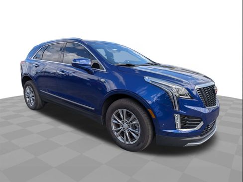 Certified 2023 Cadillac XT5 Premium Luxury w/ Technology Package FWD image 2