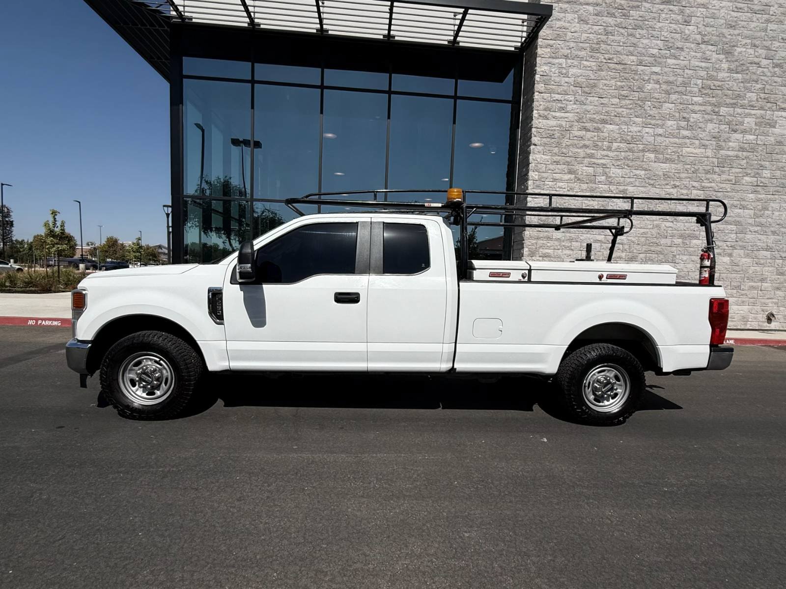 Used 2022 Ford F250 XL w/ Power Equipment Group RWD image 12