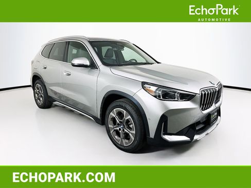 Used 2025 BMW X1 xDrive28i image 1