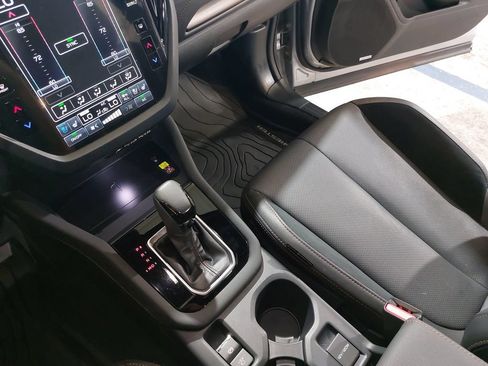 Certified 2025 Subaru Forester Touring AWD/4WD image 26