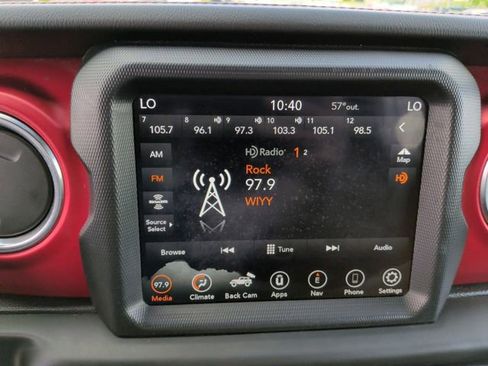 Used 2020 Jeep Wrangler Unlimited Rubicon AWD/4WD image 10