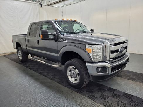 Used 2016 Ford F250 XLT w/ XLT Value Package image 11
