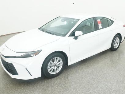 New 2025 Toyota Camry LE