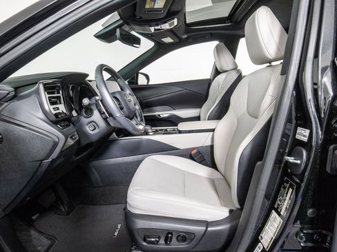 Used 2023 Lexus RX 350 Premium image 9