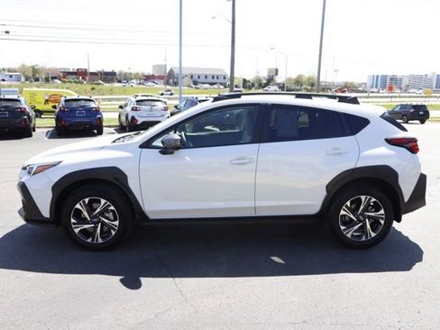 Used 2024 Subaru Crosstrek 2.0i Premium AWD/4WD image 9