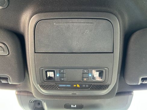 Certified 2025 Ford Explorer ST-Line w/ Premium Package image 20