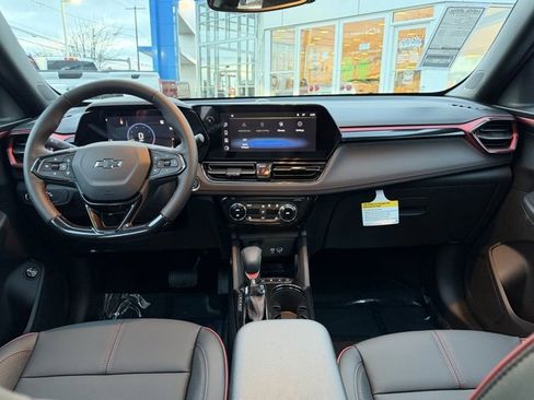 New 2026 Chevrolet TrailBlazer RS w/ Convenience Package image 3