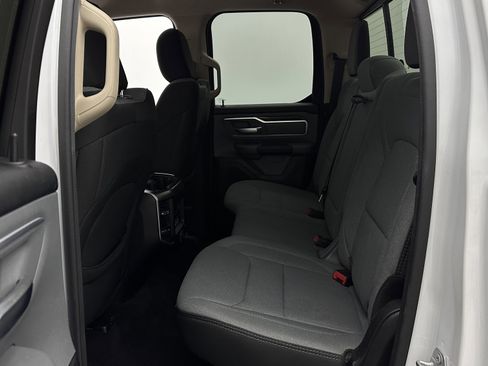 Used 2020 RAM 1500 Big Horn RWD image 23