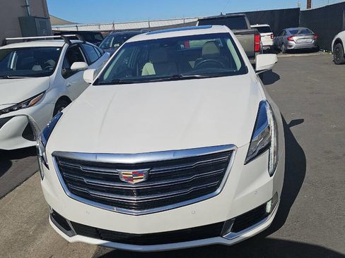 Used 2018 Cadillac XTS Luxury w/ Driver Awareness Package image 6