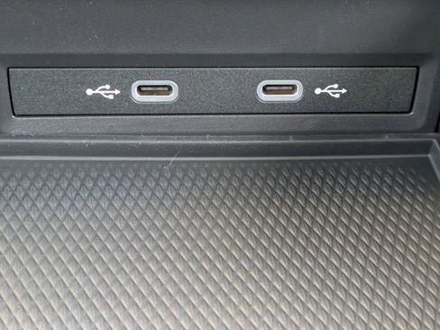 New 2026 Volkswagen Atlas SE FWD image 26