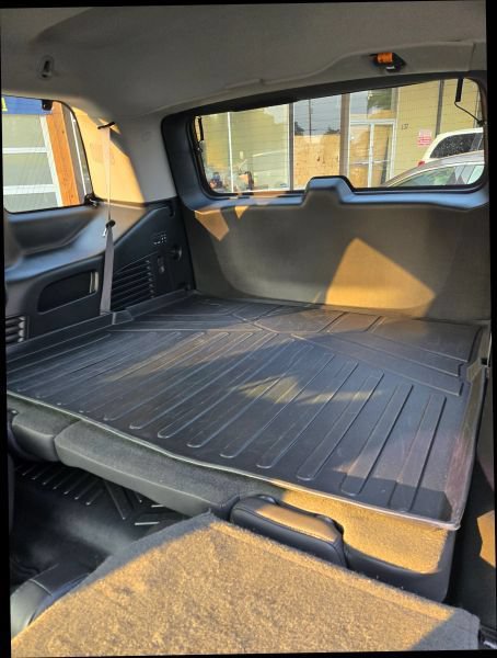 Used 2019 Cadillac Escalade Premium Luxury AWD/4WD image 64