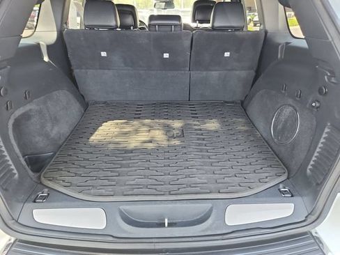 Used 2015 Jeep Grand Cherokee Overland w/ Advanced Technology Group AWD/4WD image 34