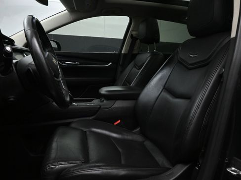 Used 2017 Cadillac XT5 Premium Luxury FWD image 17