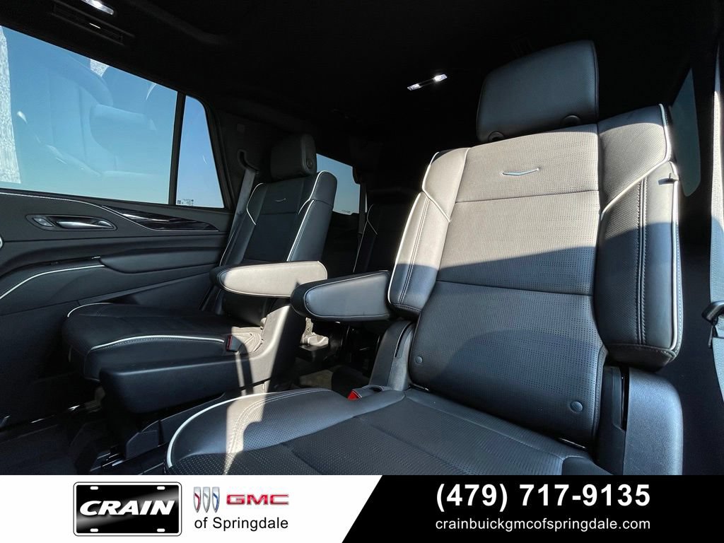 Used 2023 Cadillac Escalade Sport AWD/4WD image 24