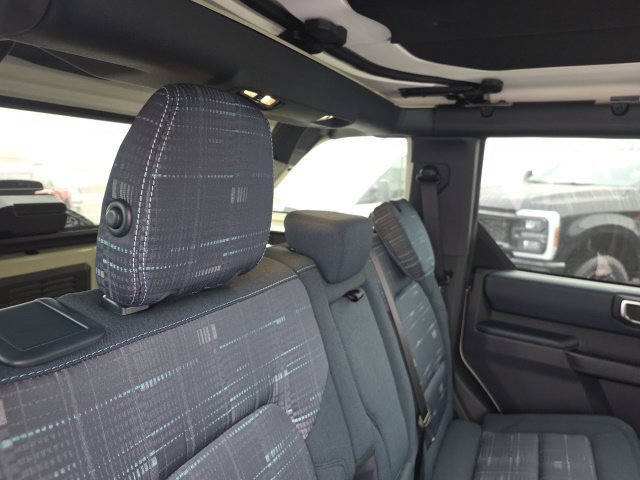 New 2026 Ford Bronco Heritage Edition AWD/4WD image 40