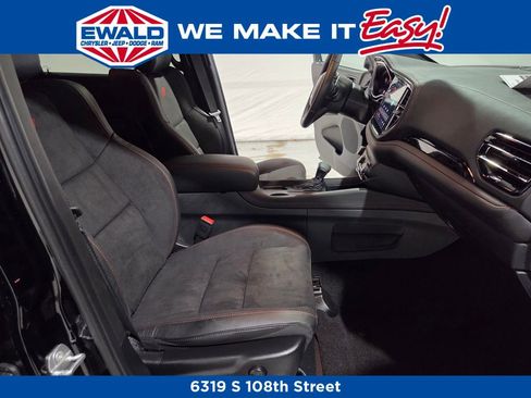 New 2026 Dodge Durango GT image 15