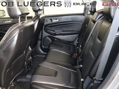 Used 2022 Ford Edge Titanium image 12