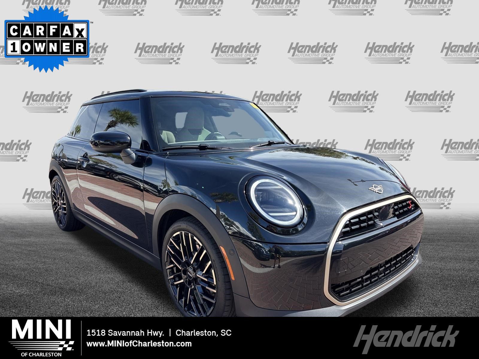 Used 2025 MINI Cooper S FWD image 1