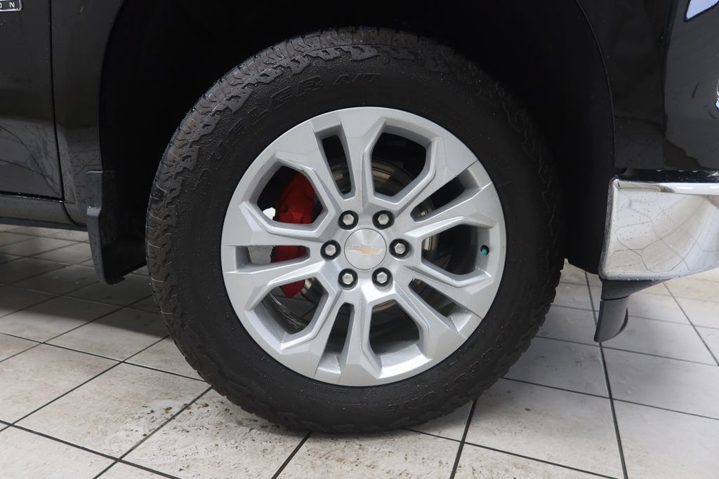 Used 2025 Chevrolet Silverado 1500 LTZ w/ LTZ Premium Texas Edition AWD/4WD image 7