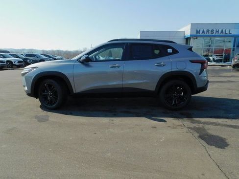 New 2026 Chevrolet Trax ACTIV w/ Driver Confidence Package image 11