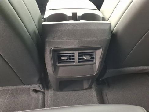 New 2026 Chevrolet Colorado Trail Boss AWD/4WD image 18