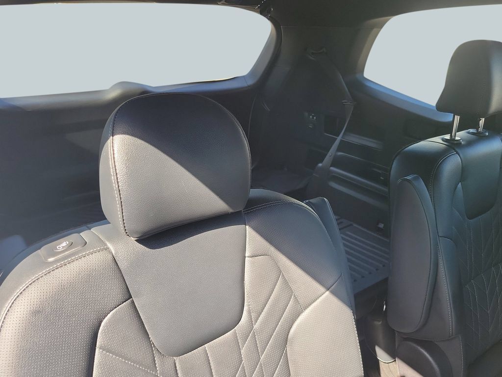 Used 2024 Kia Telluride EX X-Line AWD/4WD image 38