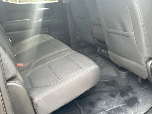 Used 2021 Chevrolet Silverado 1500 LT image 30